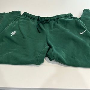 Dartmouth College men’s sweatpants
